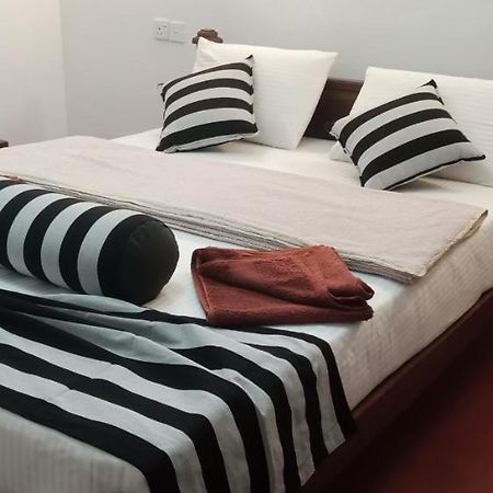 Nethanya Homestay Ела Екстериор снимка