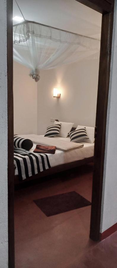 Nethanya Homestay Ела Екстериор снимка
