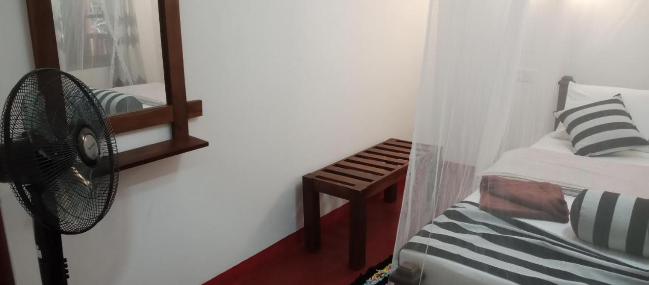 Nethanya Homestay Ела Екстериор снимка